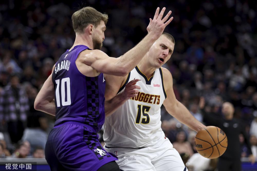 NBA：勇士补强新动态，威少或离开联盟？雄鹿正式签约