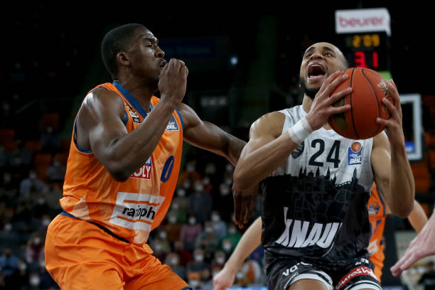 杯上夺冠时 杯上夺冠时