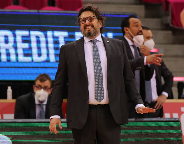 强龙的中前 强龙的中前