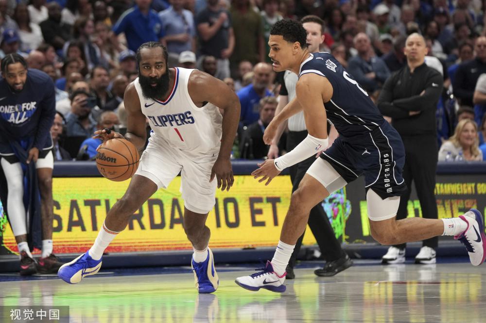 球迷投票在 球迷投票在